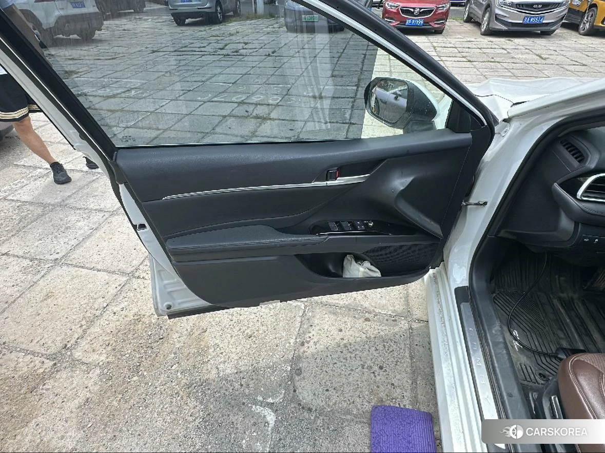 Toyota Camry id 4453806 из Китая 12