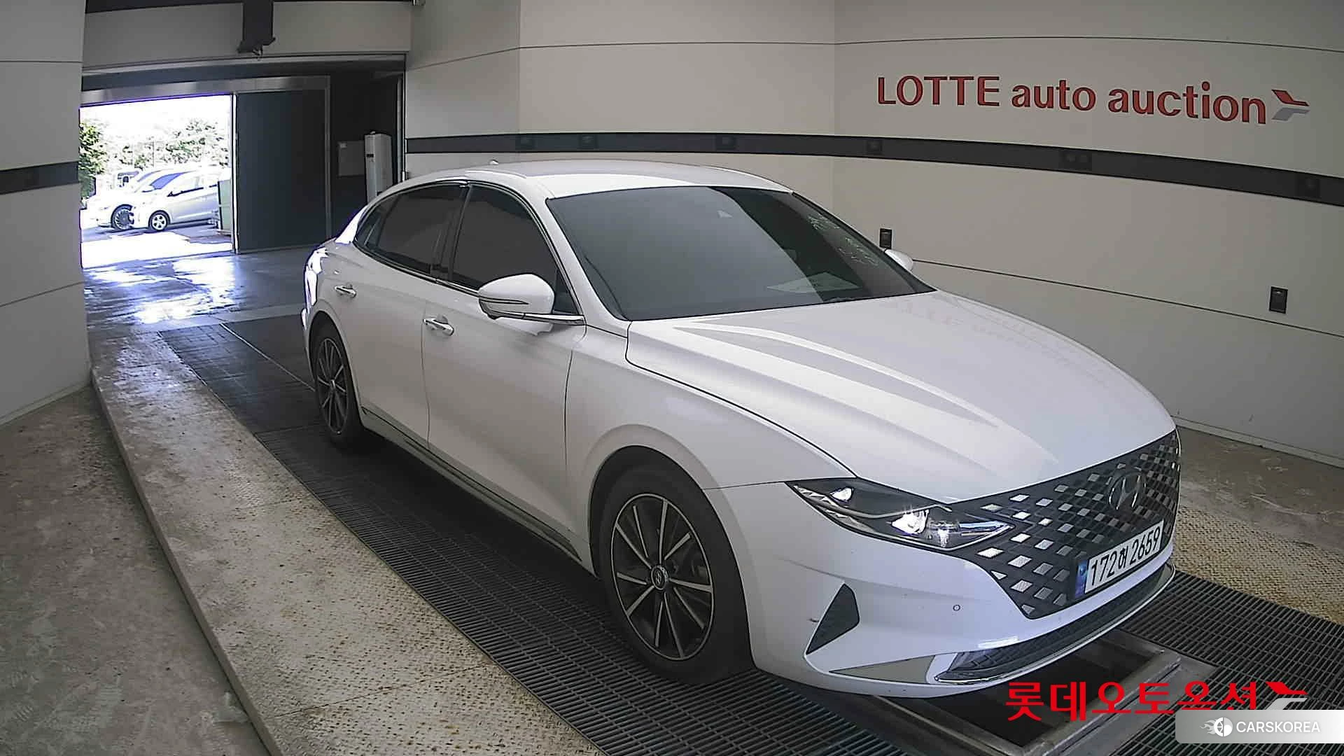 Hyundai Grandeur id 4679311 из Кореи 12
