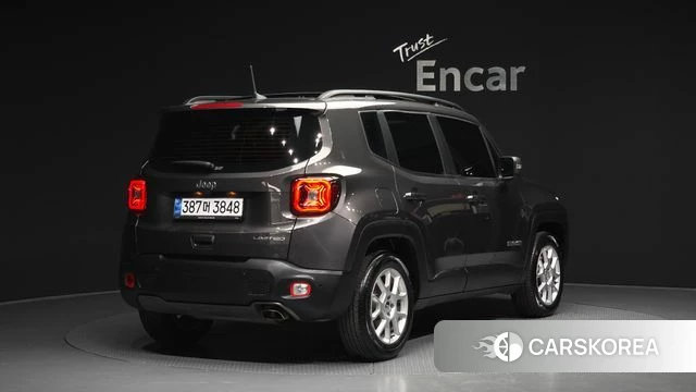 Jeep Renegade id 3898558 из Кореи 12