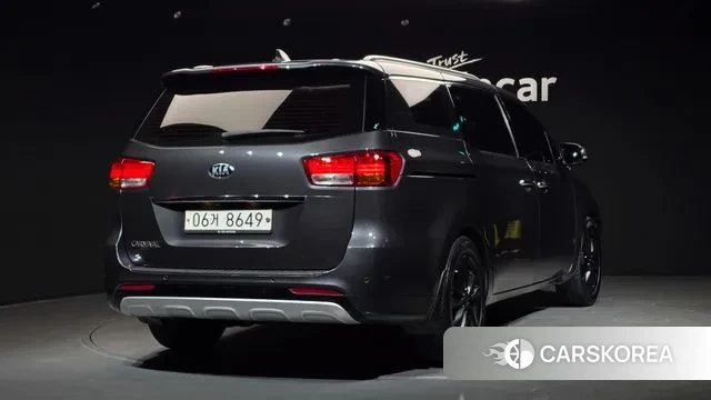 Kia All New Carnival id 3480386 из Кореи 12