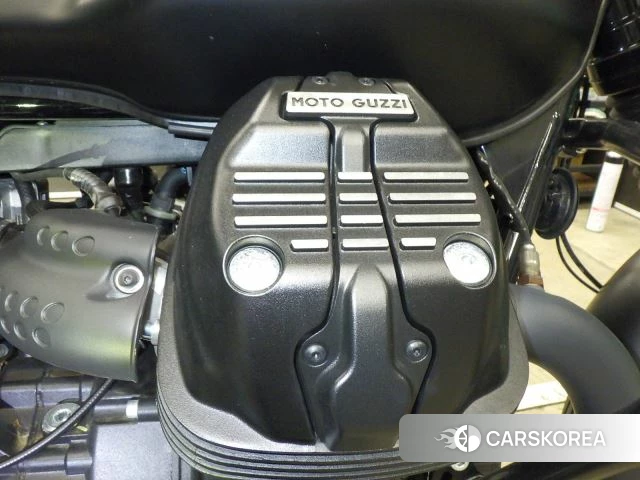 Engine photo