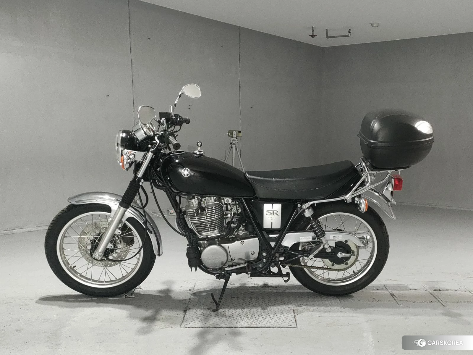 Yamaha SR 400 2020 из Японии, фото 2