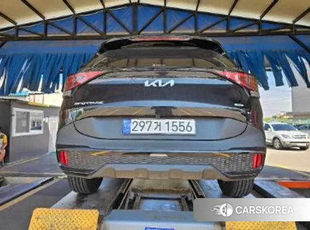 Kia Sportage 5th Generation Hybrid 2024 Черный из Кореи, фото 2