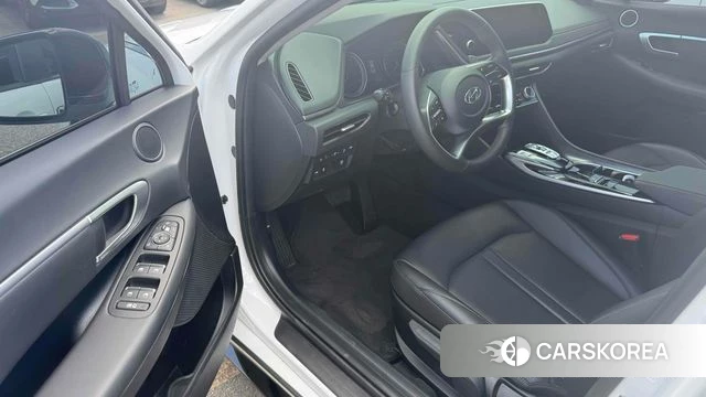 Hyundai Sonata (DN8) 2022 Белый из Кореи, фото 2