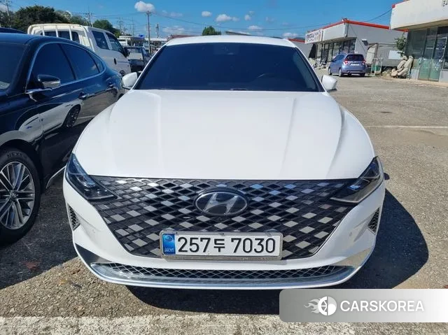 Hyundai The New Grandeur IG id 3122850 из Кореи 12