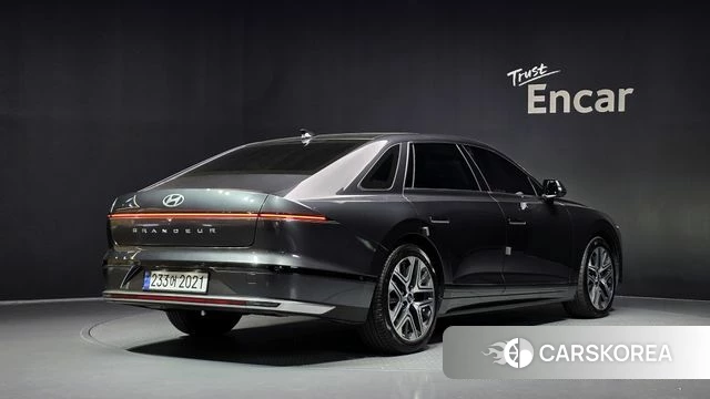 Hyundai Grandeur (GN7) id 4783656 из Кореи 12