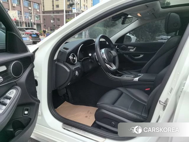 Mercedes-Benz Class C 2021 Белый из Китая, фото 2