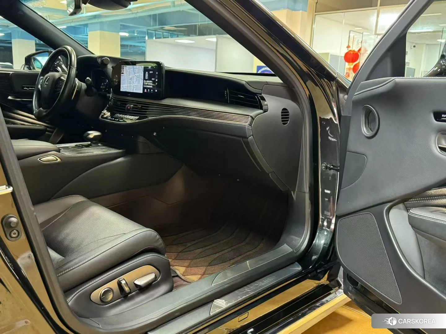 Lexus LS 2020 Черный из Китая, фото 2