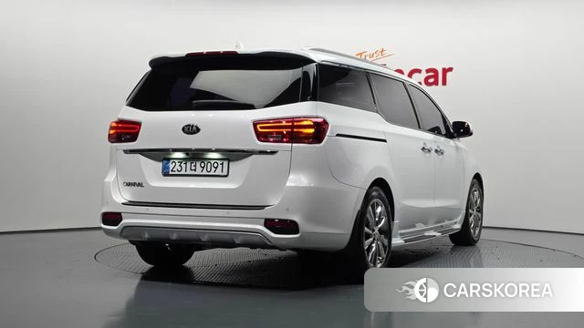 Kia The New Carnival id 3808111 из Кореи 12