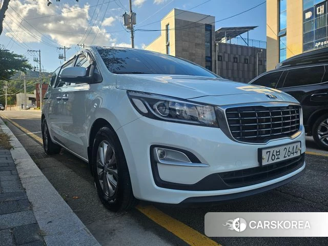 Kia The New Carnival id 4882614 из Кореи 12