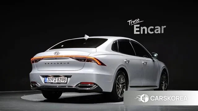 Hyundai The New Grandeur IG id 3280401 из Кореи 12