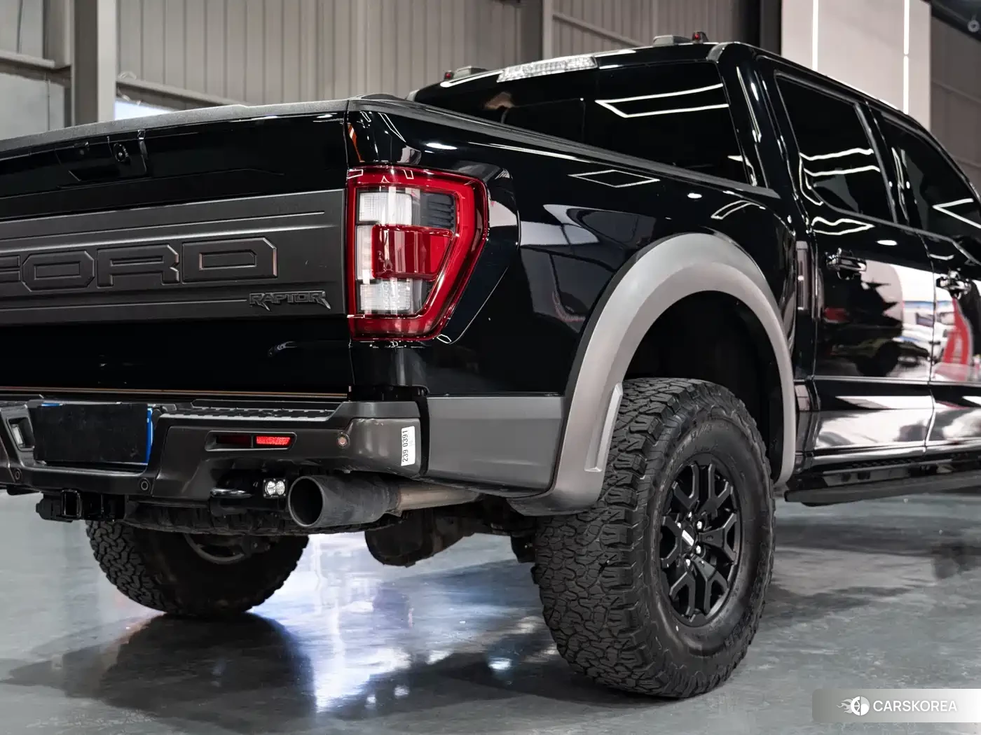 Ford F-150 Raptor 2023 Черный из Китая, фото 2