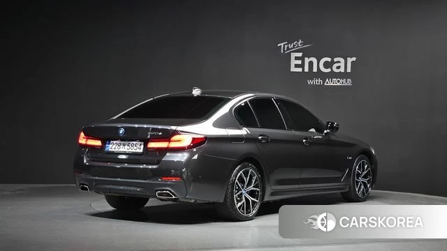 BMW 5 Series (G30) id 4506093 из Кореи 12