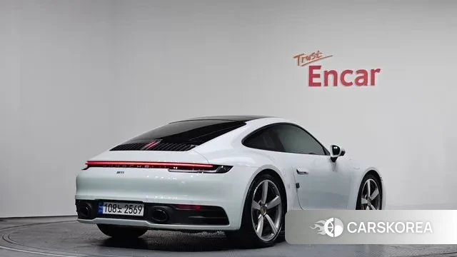 Porsche 911(992) id 3636066 из Кореи 12