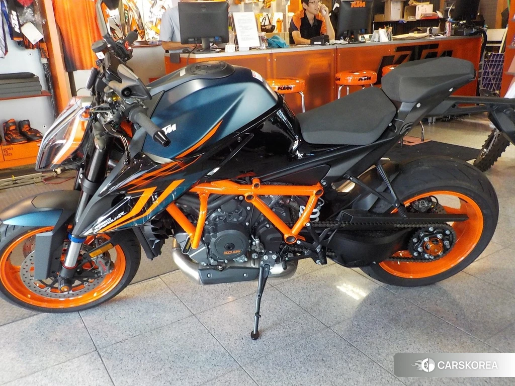 Проданный KTM 1290 SUPER DUKE R 2022 из Японии