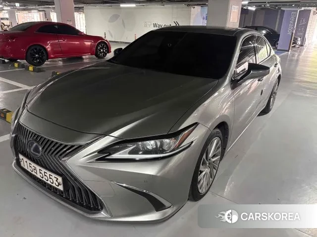 Lexus ES300h 7th generation 2018 Золотой из Кореи, фото 4