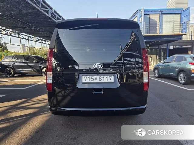 Hyundai Staria id 3549742 из Кореи 10