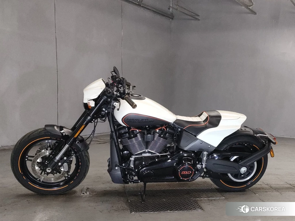 Проданный Harley-Davidson Softail FXDRS1870 114 2019 из Японии, фото 2