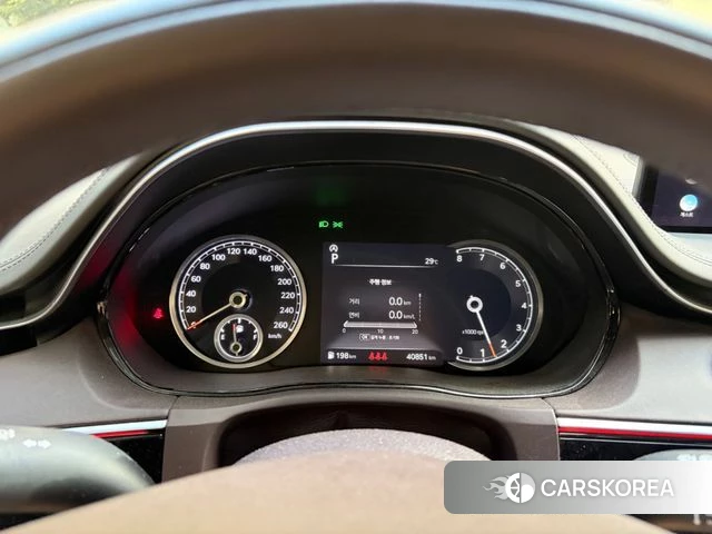 Genesis GV70 2021 Темно-зеленый из Кореи, фото 6