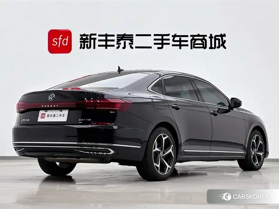 Volkswagen Passat id 4577478 из Китая 12