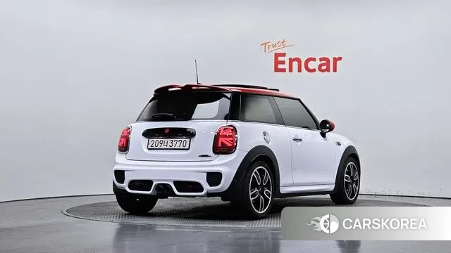 Mini Cooper S id 3065966 из Кореи 12