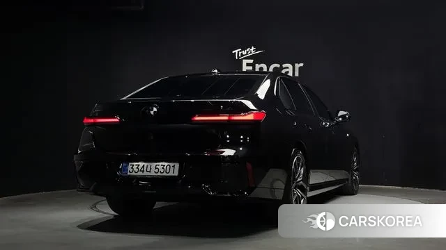 BMW 7 Series (G70) id 3757794 из Кореи 12