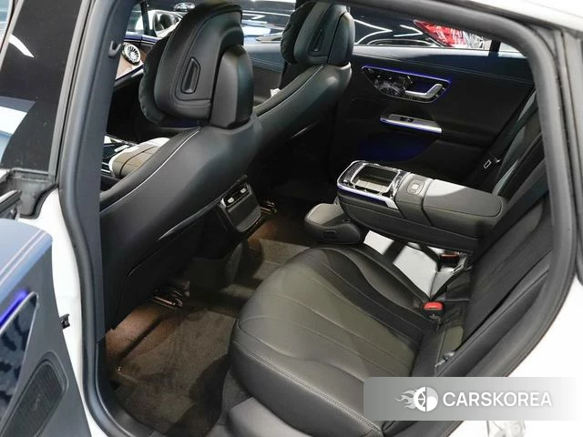 Mercedes-Benz EQE id 3920649 из Китая 12