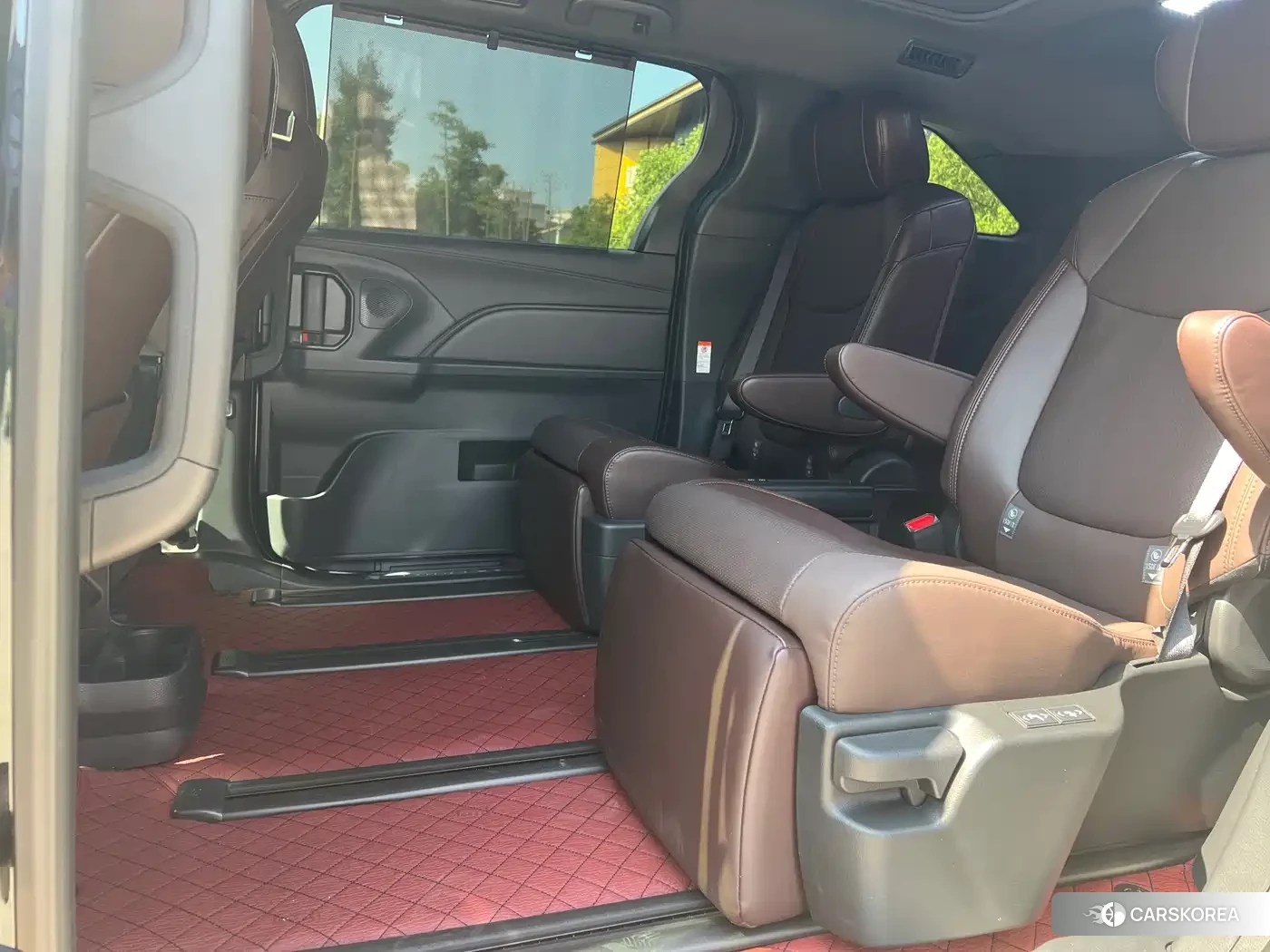 Toyota Grevia 2026 Черный из Китая, фото 2