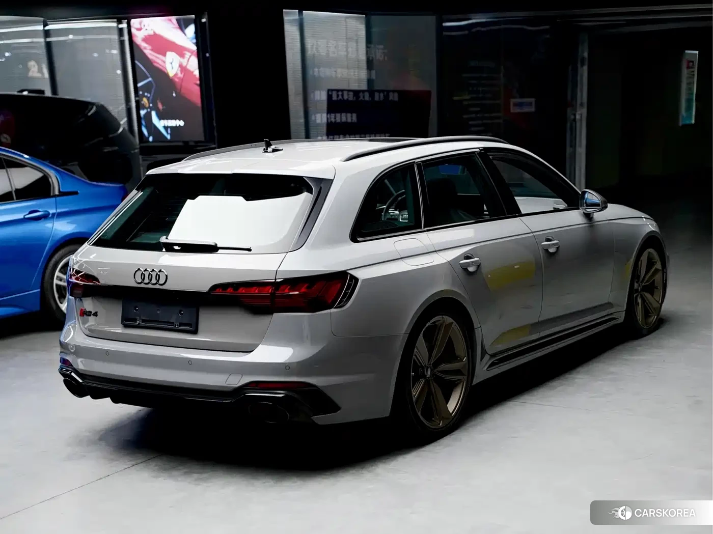 Audi RS 4 id 4578363 из Китая 8