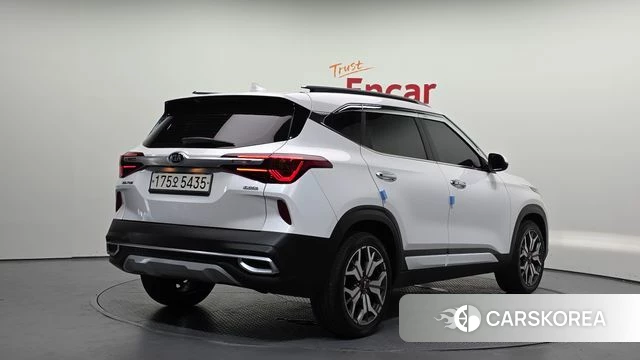 Kia Seltos id 4338674 из Кореи 12