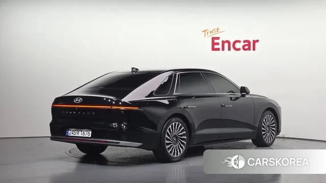 Hyundai Grandeur (GN7) id 3310116 из Кореи 12