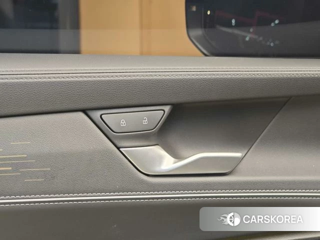 Volkswagen Passat id 4264151 из Китая 12