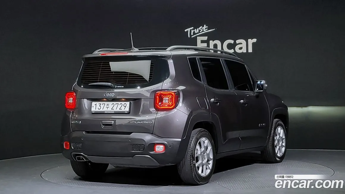 Jeep Renegade id 2137535 из Кореи 12