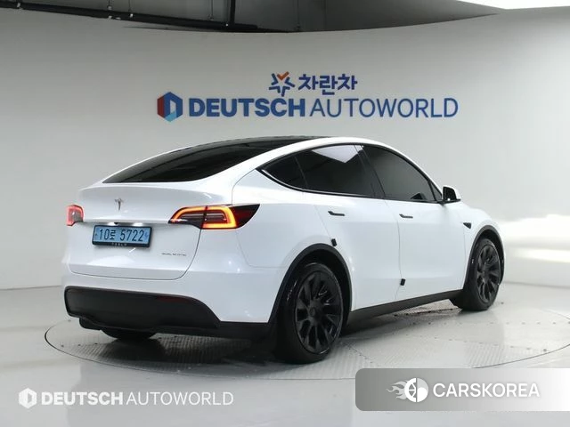 Tesla Model Y id 4360406 из Кореи 12
