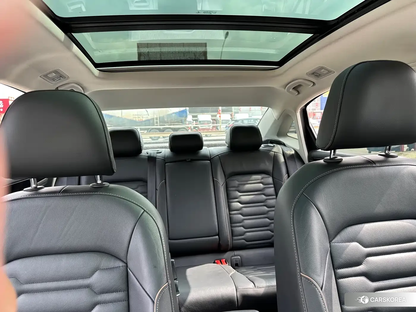 Volkswagen Passat id 4606964 из Китая 8