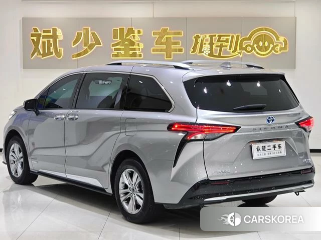 Toyota Saina id 4301554 из Китая 7