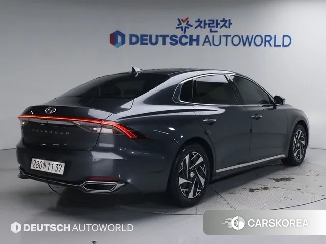 Hyundai Grandeur Hybrid (GN7) id 3433659 из Кореи 12