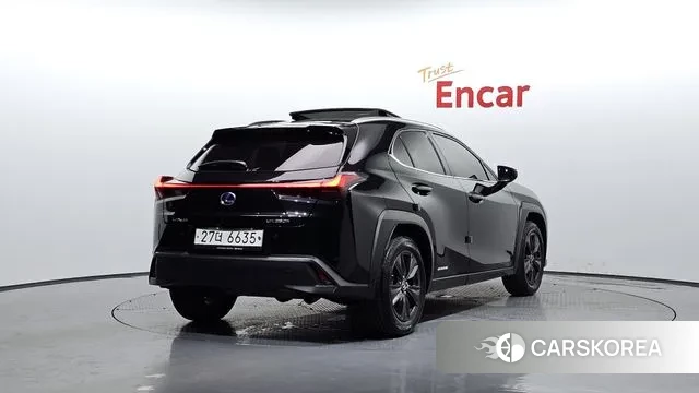 Lexus UX250h id 3055372 из Кореи 12