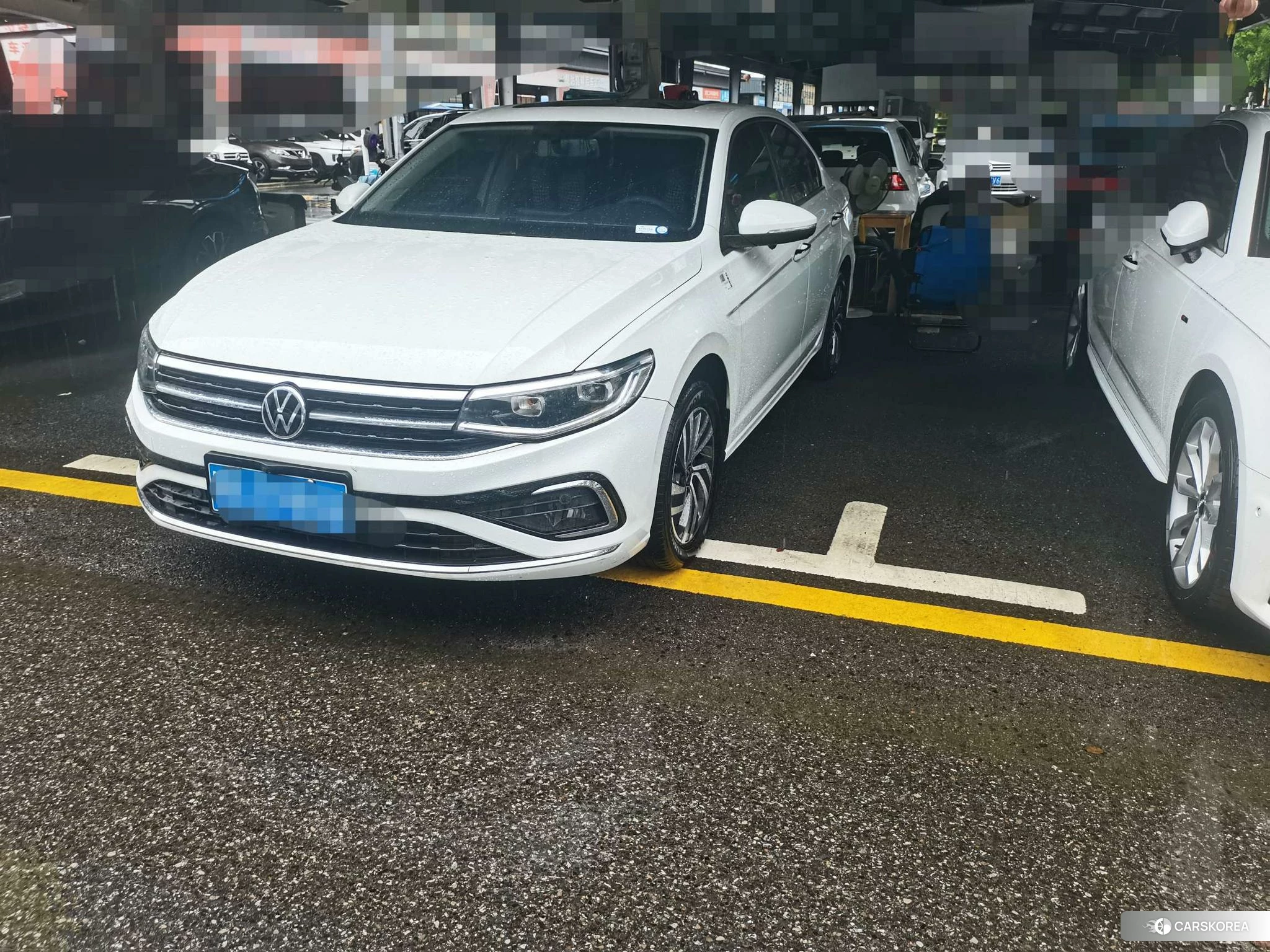 Volkswagen Bora 2022 Белый из Китая, фото 2