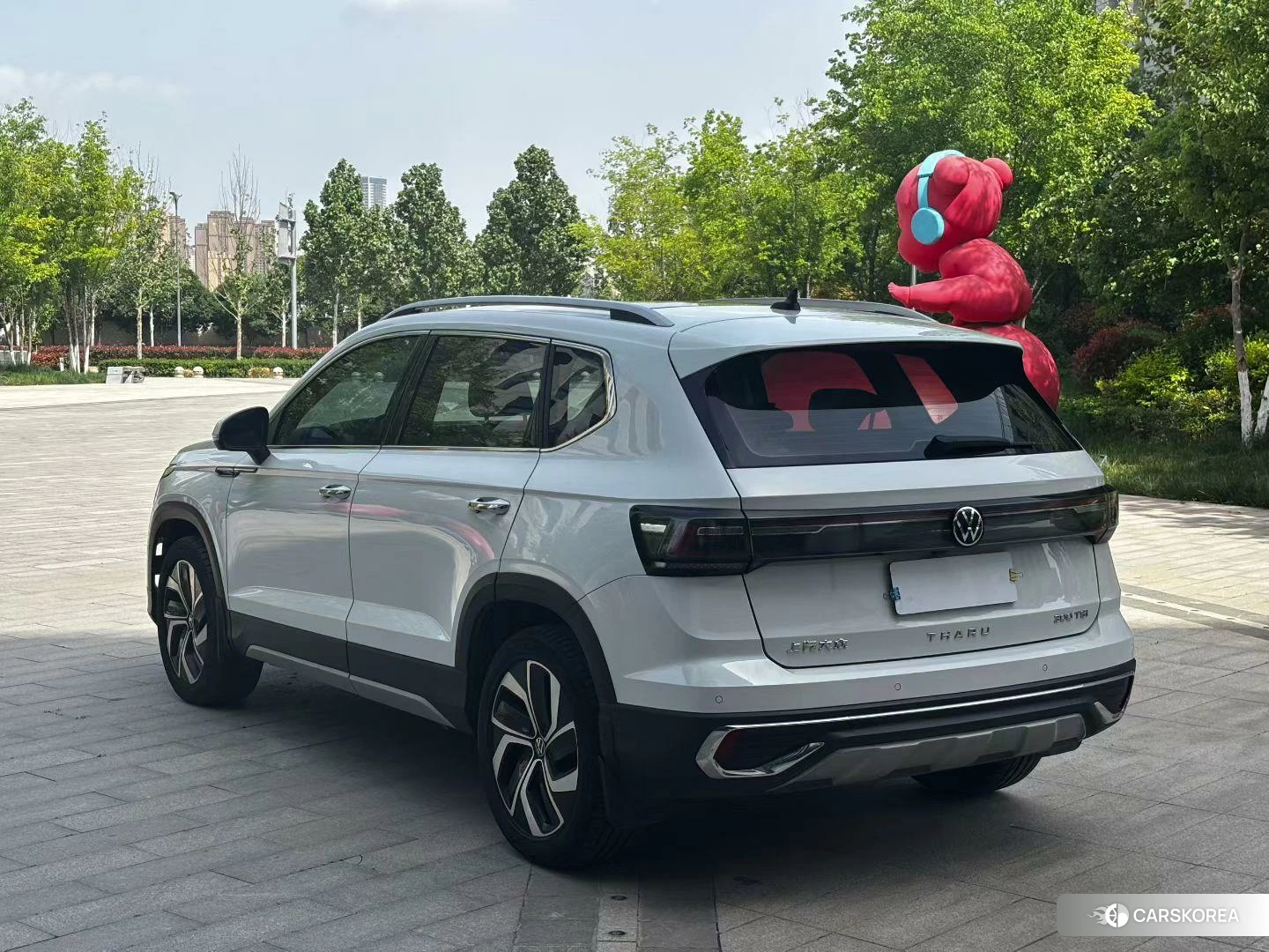 Volkswagen Tuyue 2023 Белый из Китая, фото 2