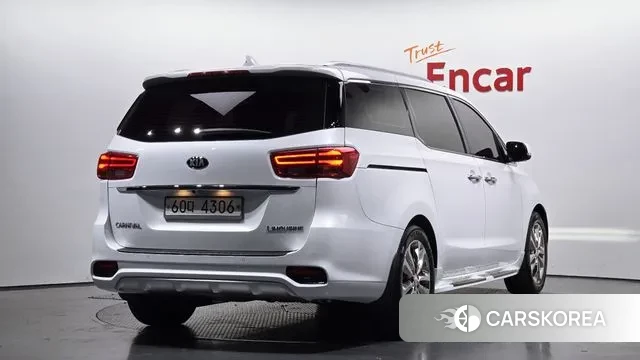 Kia The New Carnival id 3509883 из Кореи 12