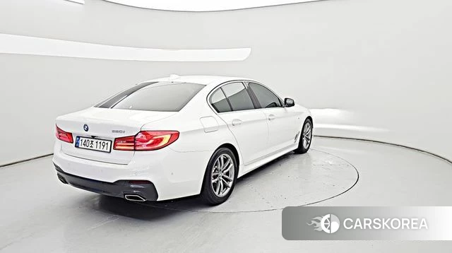 BMW 5 Series (G30) id 4769958 из Кореи 12