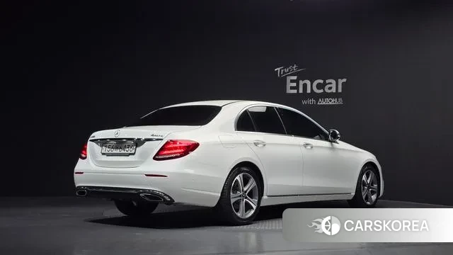 Mercedes-Benz E-Class W213 id 3687200 из Кореи 12