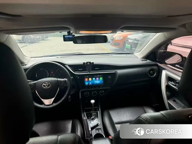 Toyota Corolla 2018 Белый из Китая, фото 2