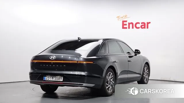 Hyundai Grandeur (GN7) id 3321748 из Кореи 12