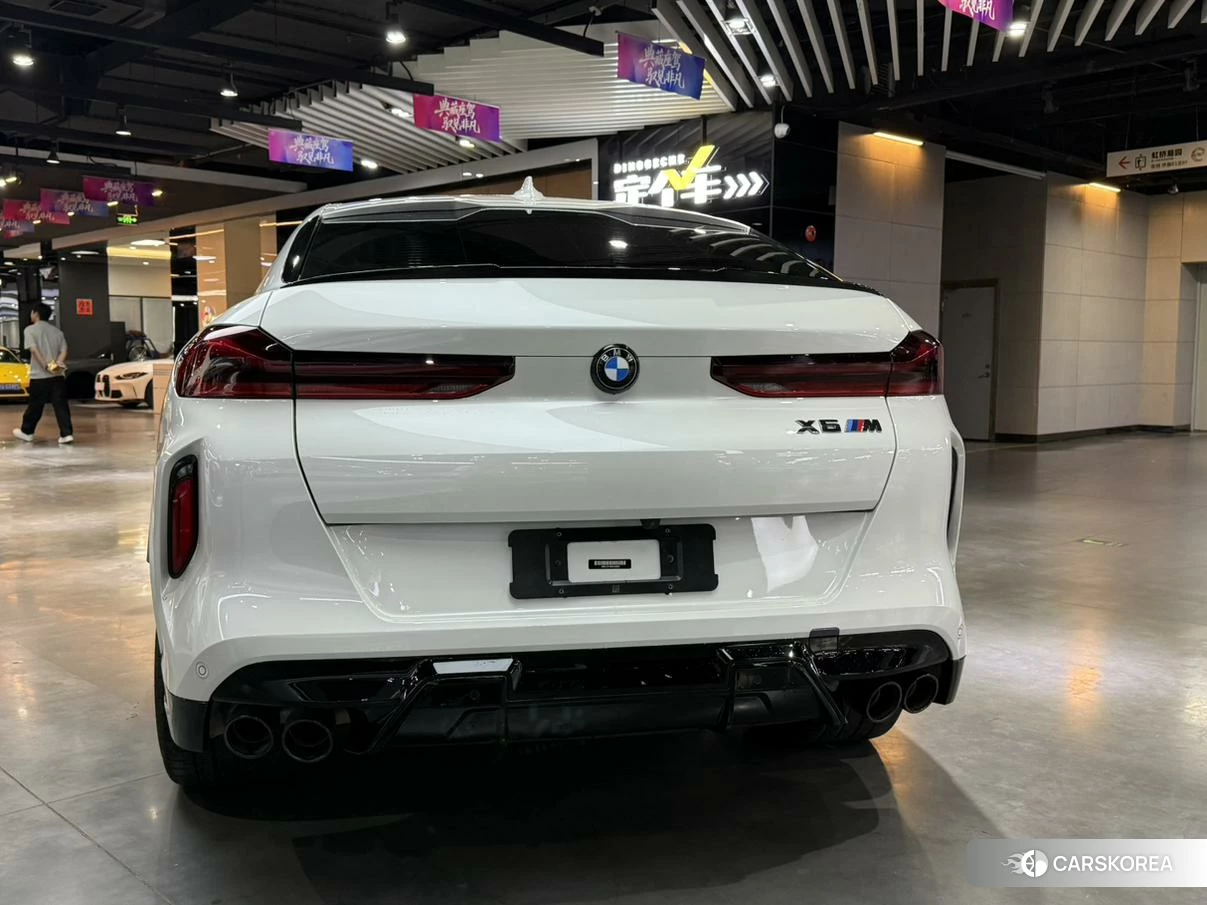 BMW X6 M 2021 Белый из Китая, фото 2