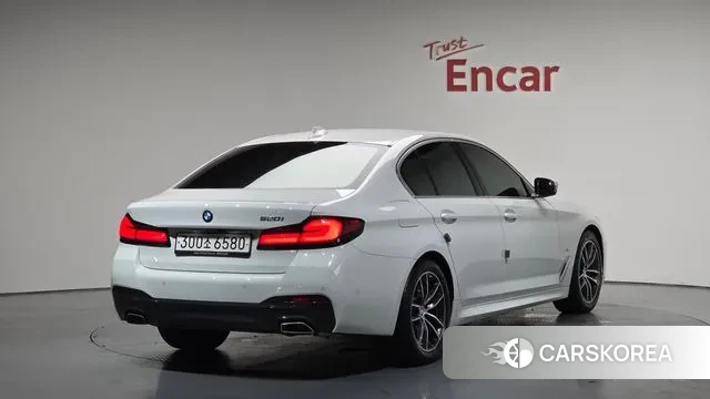 BMW 5 Series (G30) id 3219746 из Кореи 12