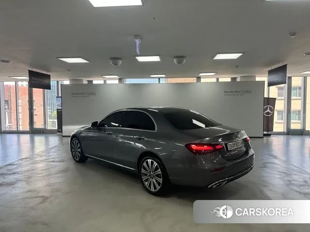 Mercedes-Benz E-Class W213 id 3043043 из Кореи 9