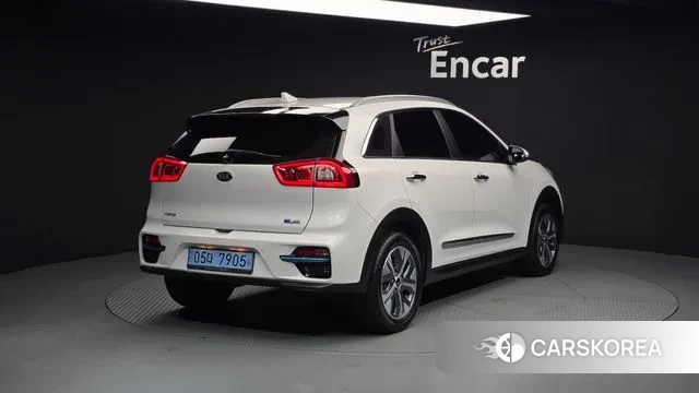 Kia Niro EV id 3592292 из Кореи 12