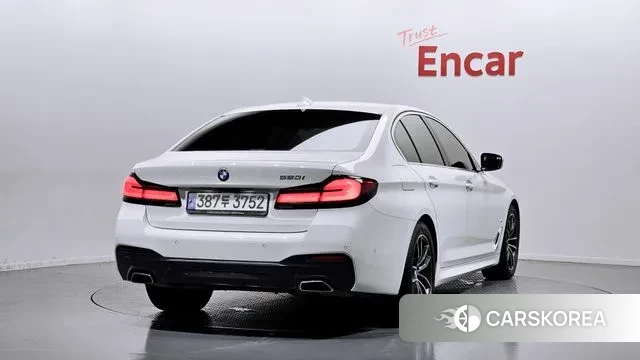 BMW 5 Series (G30) id 2974901 из Кореи 12